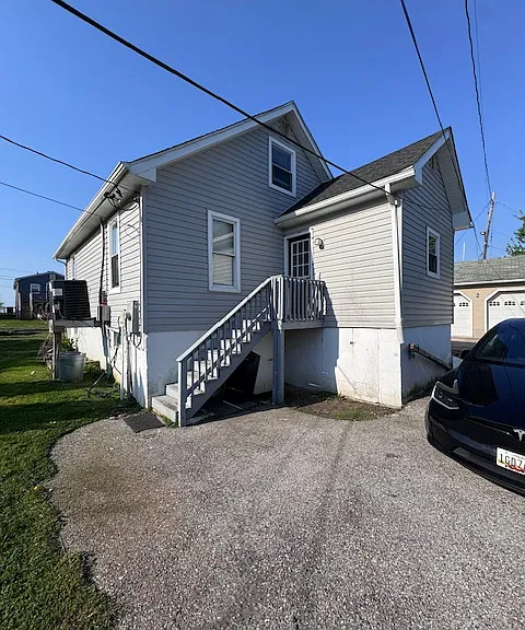 2107 Anna Ave — Photo 11