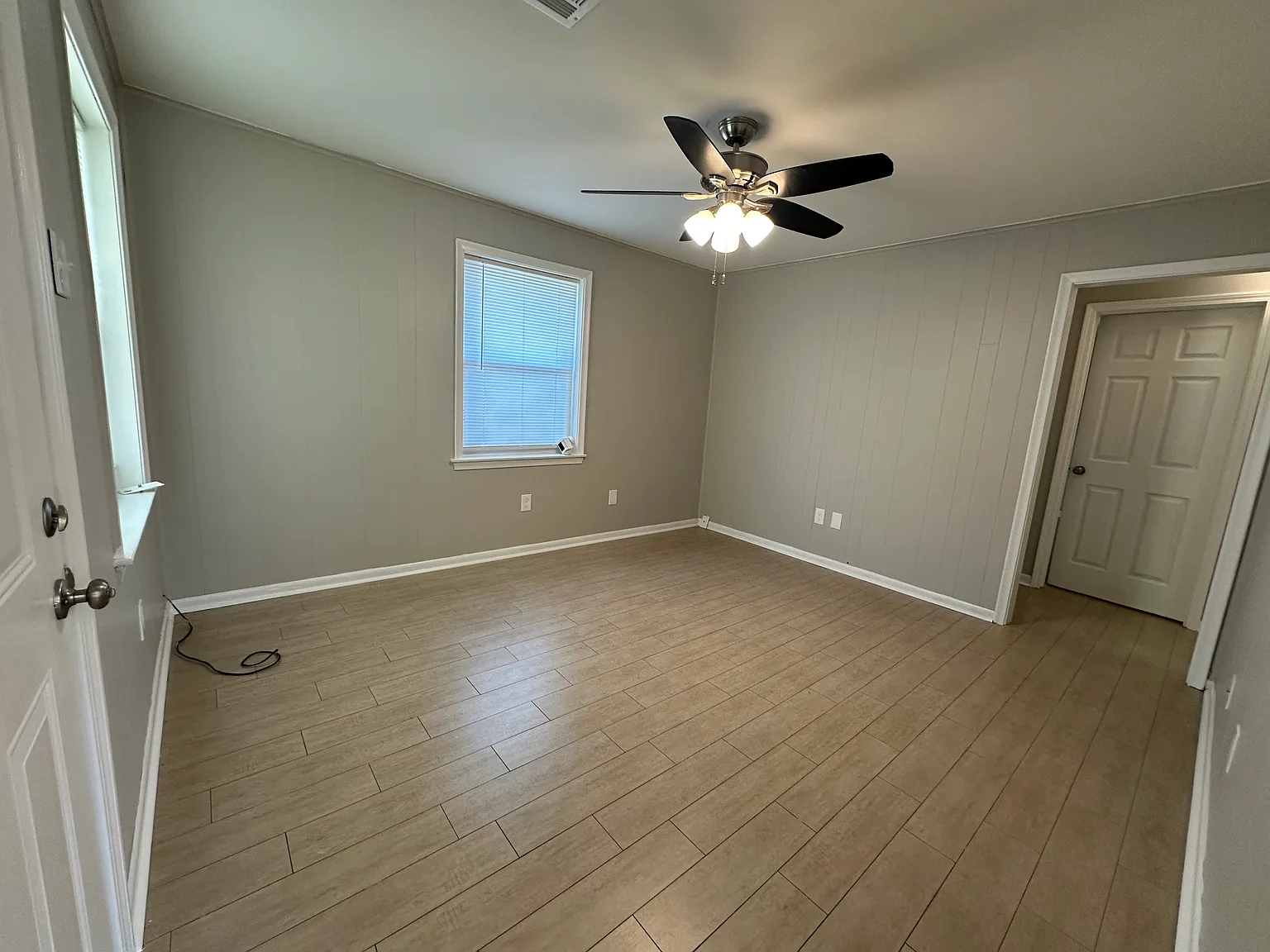 2 bed, 800 sqft, $1,500 — Photo 3