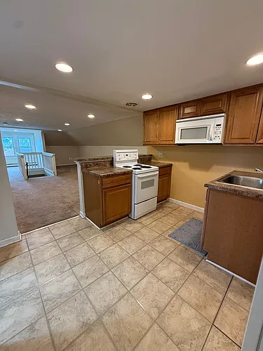 438 Euclid Ave Photo 1
