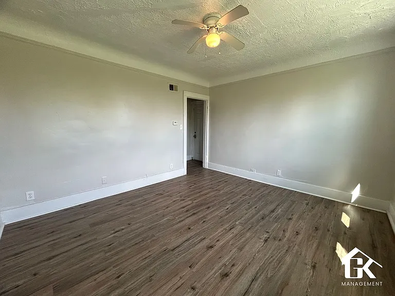 Scovel Apartments — Photo 36