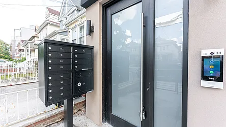 Rented by Aron Fried, LREB