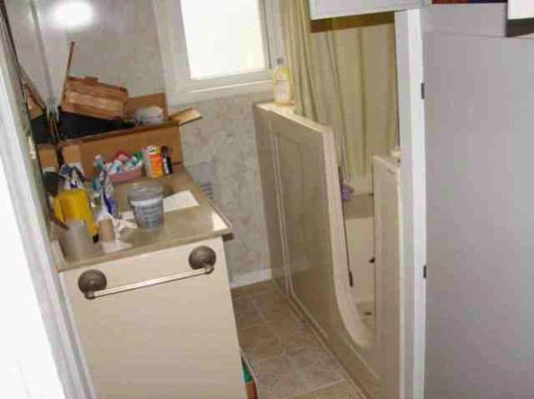 403 S Main St, Sharpsville, IN 46068