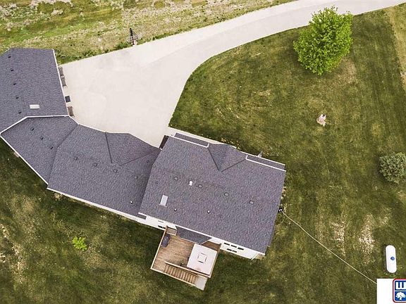 5th image of 3600 W Burgess Ln