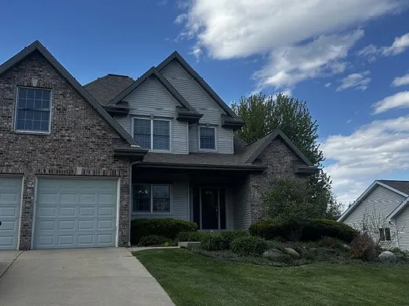730 Greystone Ln, Middleton, WI 53562