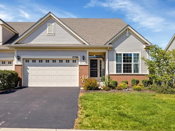 1778 Glenwood Cir #B, Sugar Grove, IL 60554