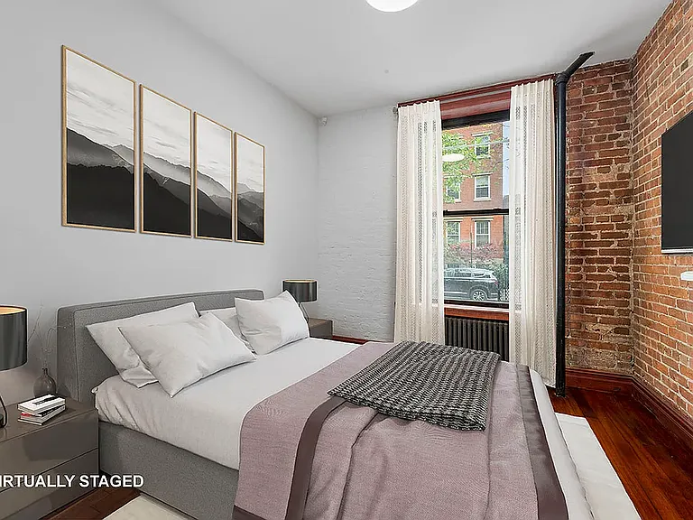 316 W 19th St #1E — Photo 8