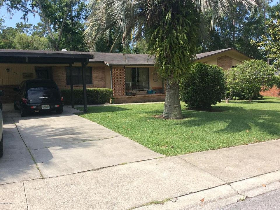 1st image of 697 SW Alamo Dr