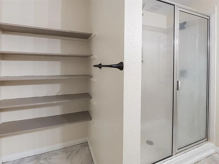 18436 Weatherby Ln — Photo 20