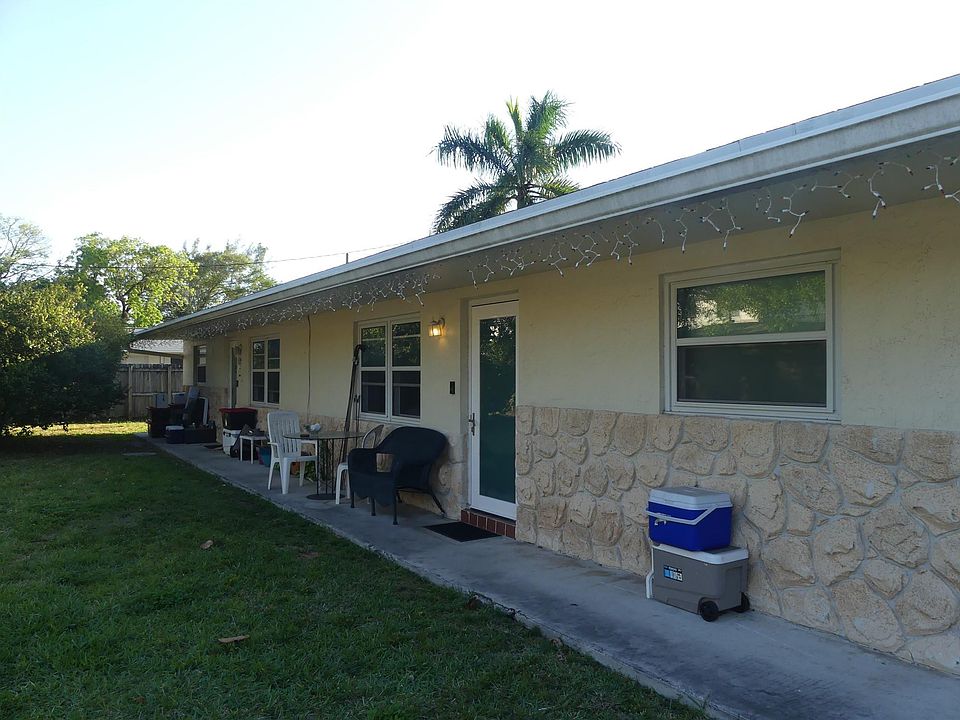 1st image of 3296 SW 44th Street