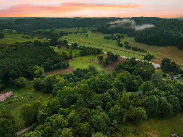 2656-B Kentucky Hollow Rd #30, East Bernstadt, KY 40729