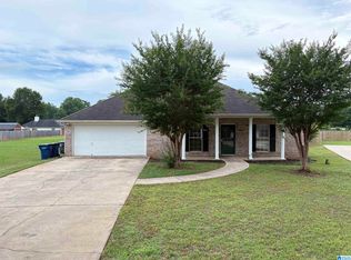 134 Horseshoe Cir, Alabaster, AL 35007