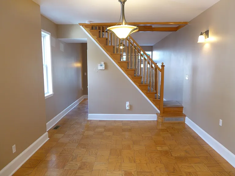 1500 Webster St — Photo 5