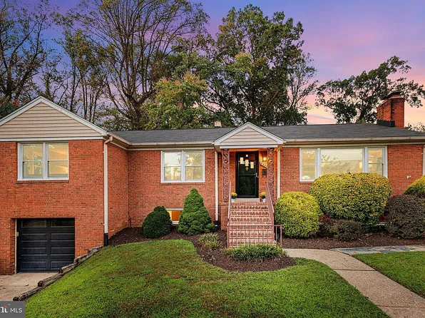 5223 Yorktown Blvd, Arlington, VA 22207