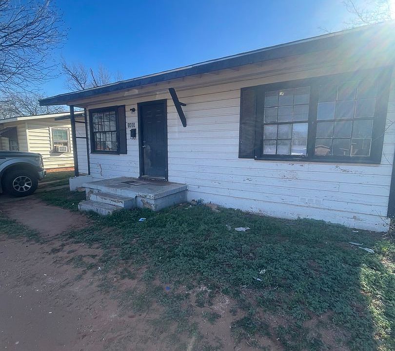 1st image of 1433 N Mockingbird Ln