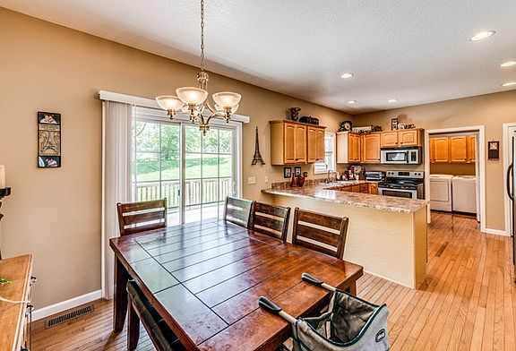 5th image of 3901 Olyvia Ct