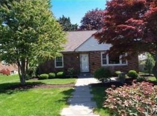 417-421 S 26th St, Allentown, PA 18104