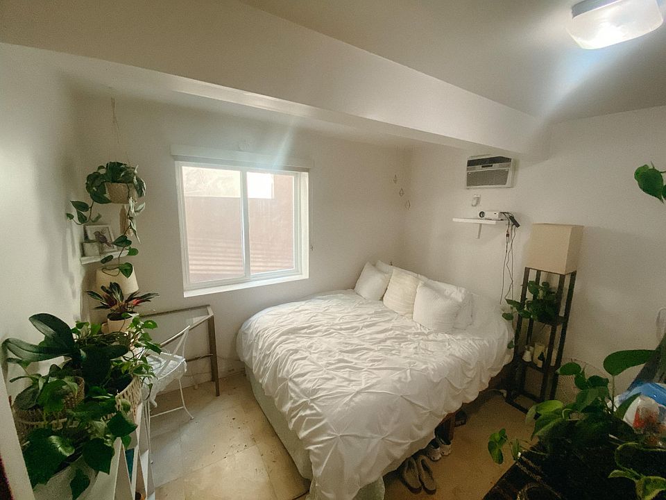 1st image of 3816 Highland Ave #H