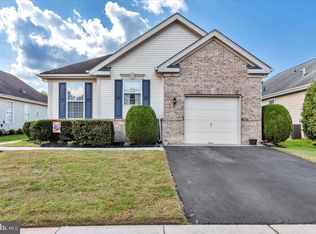 126 Paisley Pl, Hainesport, NJ 08036