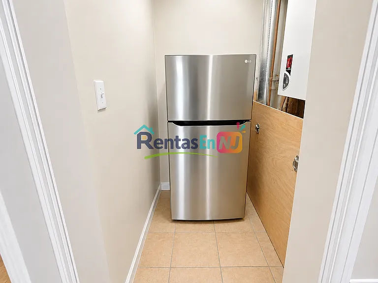 316 Mount Prospect Ave #7B — Photo 4