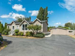 17447 Bennett Rd, Mount Vernon, WA 98273