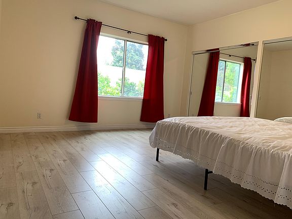 5th image of 1018 La Cadena Ave APT B