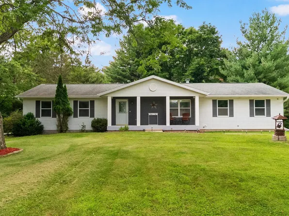 7791 N Honeysuckle Ln, Edgerton, WI 53534