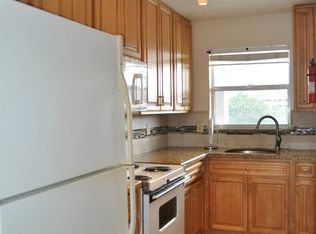 310 Layne Blvd #208, Hallandale Beach, FL 33009