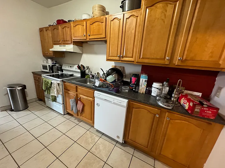 37 Egremont Rd #4 — Photo 9