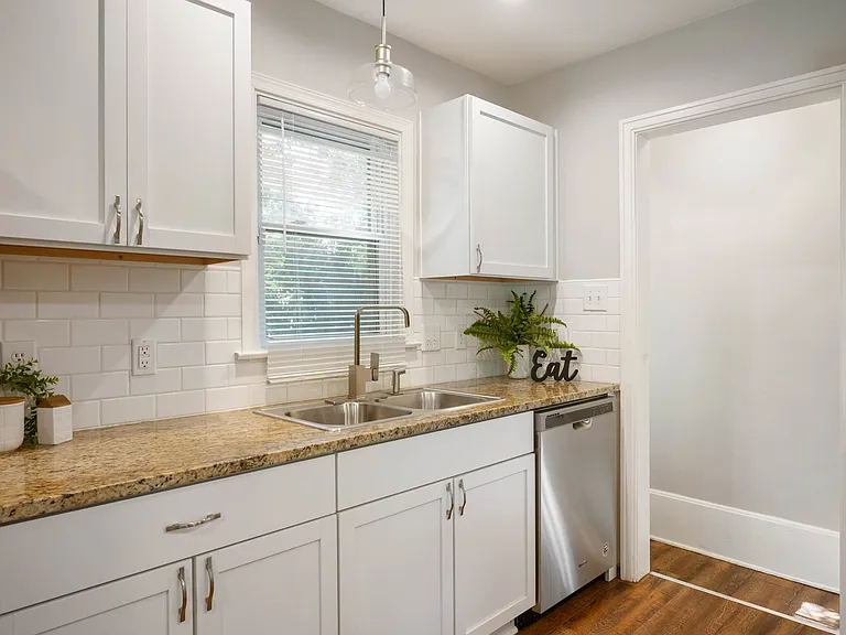 5245 E Market St — Photo 8
