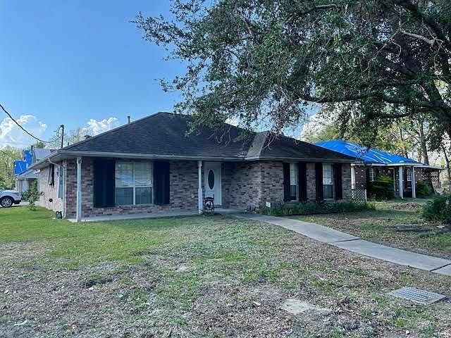 1st image of 601 Camelia Ave