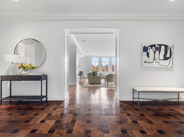 211 Central Park W #8F, Manhattan, NY 10024