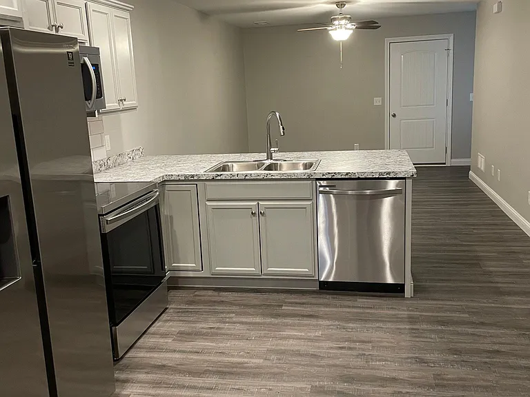 7003 Brady Way #7003 — Photo 4
