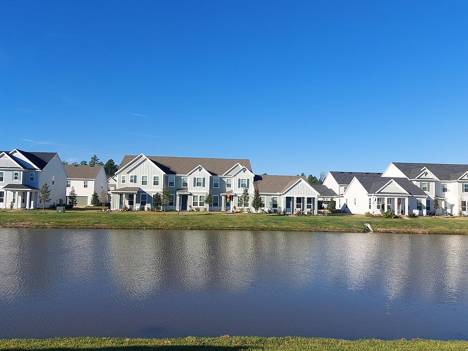1st image of 63 Carmella Ct #1