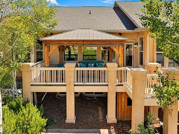 4th image of 484 Pasada Way