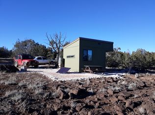 99 Juniper Woods, Ash Fork, AZ 86320
