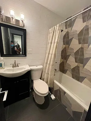 Rented by Delmark Realty LLC | media 26