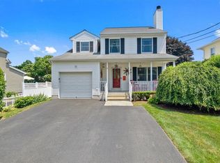 11 Gates Ave, Ossining, NY 10562