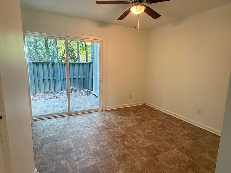 6126 Bent Tree Ct — Photo 4