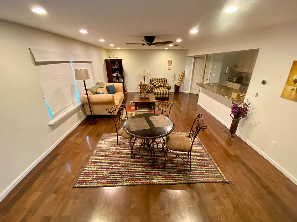 5744 6th Ave #5