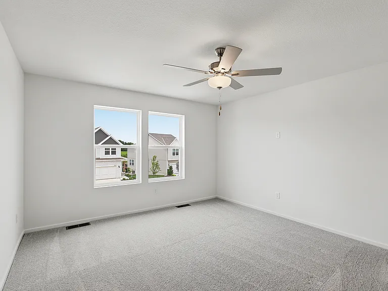 8724 SW Edgewater Dr — Photo 23