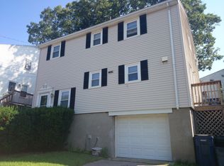 75 Cowing St, West Roxbury, MA 02132