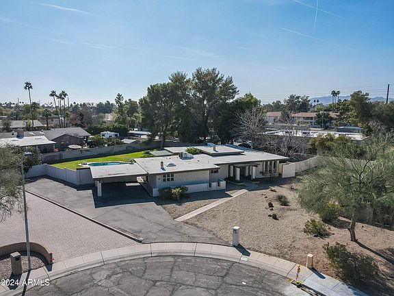 3rd image of 933 E Gemini Drive