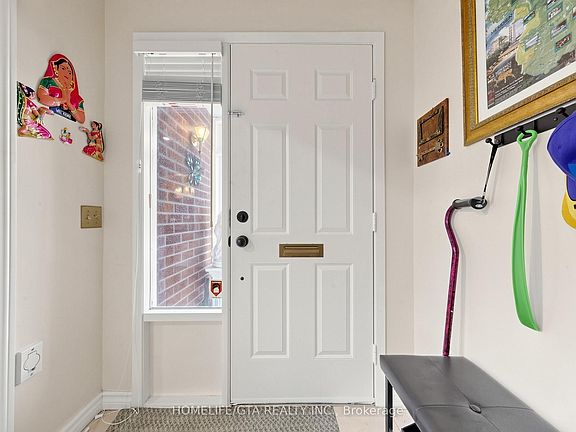 3rd image of 73 Fawcett Trl