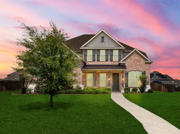270 Shallow Brook Dr, Sunnyvale, TX 75182