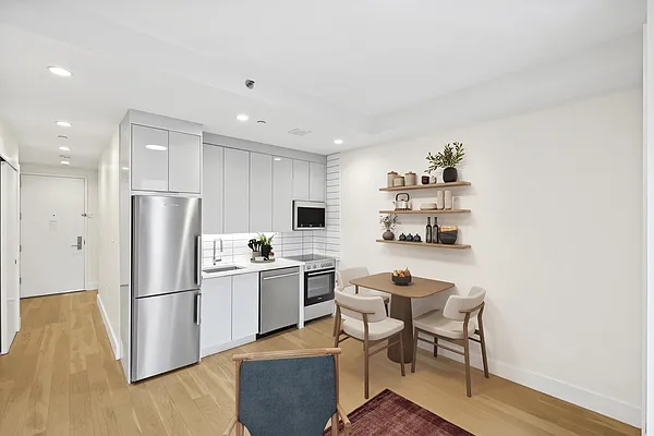 Rented by Compass | media 2