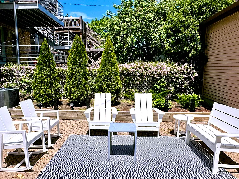 2713 N Marshfield Ave #1 — Photo 3