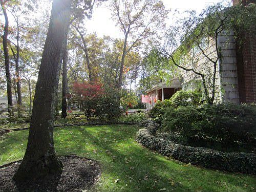 4th image of 92 Sheppard Ln