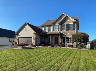 197 Brick Lndg, Rochester, NY 14626