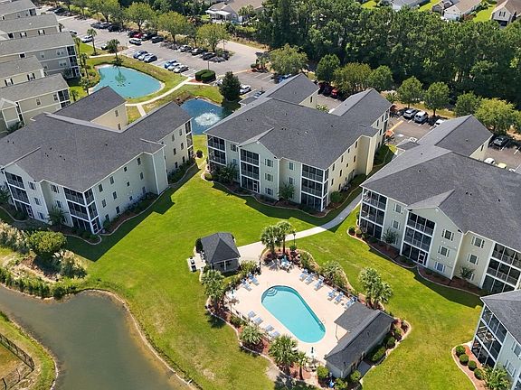 5th image of 2060 Cross Gate Blvd. #303