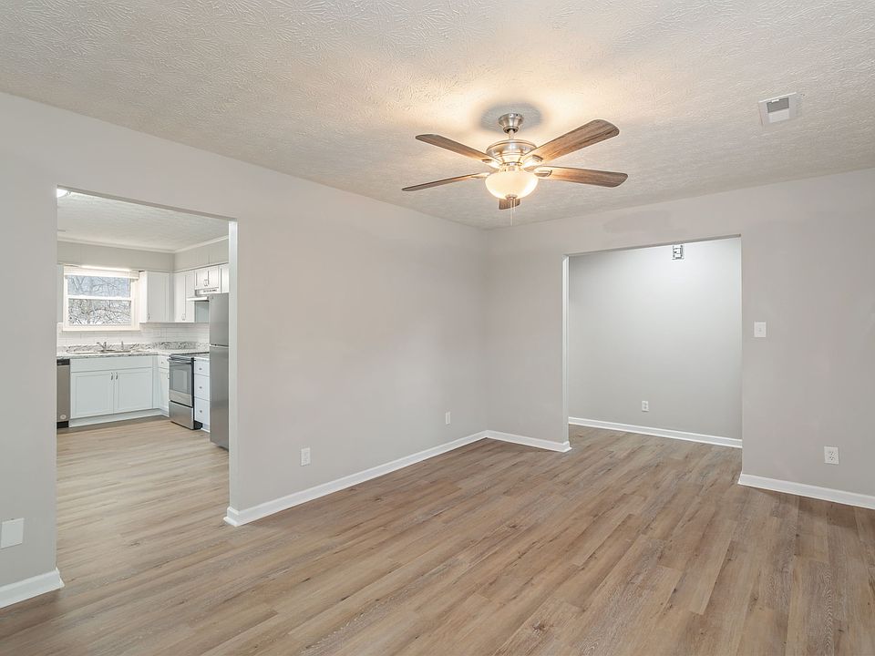 1st image of 2827 Colt Dr NE APT 1